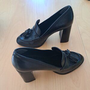 Vince Camuto Chelivia Block Heel Tassel Loafer